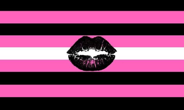 File:Femme Kiss Flag.jpg - Nonbinary Wiki